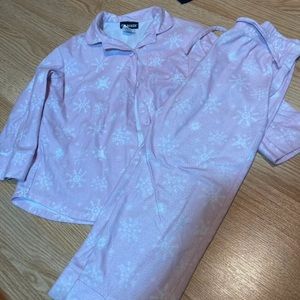 Joe Boxer‎ pink snowflake 2 piece pajamas